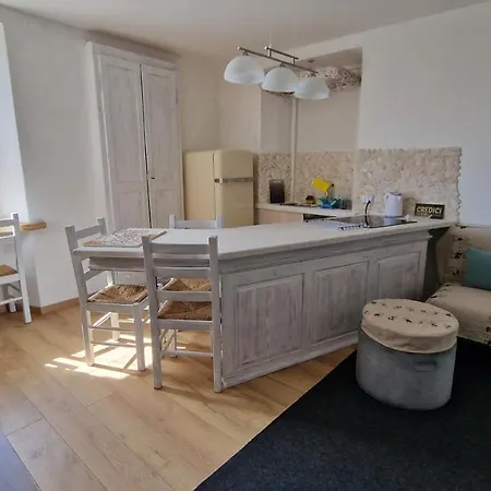 My Holiday- House La Gemma Apartment *